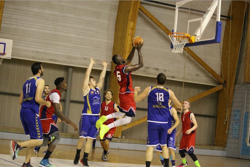 Un bon premier match des Seniors M CTC image-8456